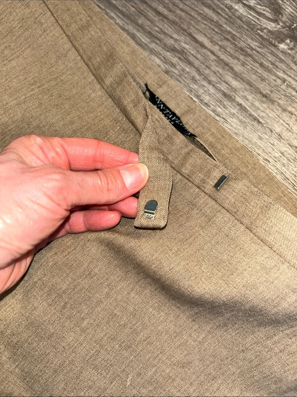 Ann Taylor Stretch Wool Blend Tan Beige Straight Leg Dress Pants Size 10 - Picture 5 of 9